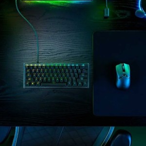 کیبورد گیمینگ مکانیکال با سیم ریزر مدل Huntsman V3 Pro Mini